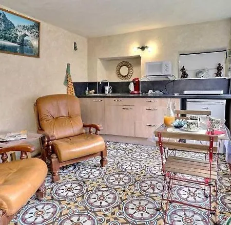 Apartamento Le Cocon Rochecolombe Exterior foto